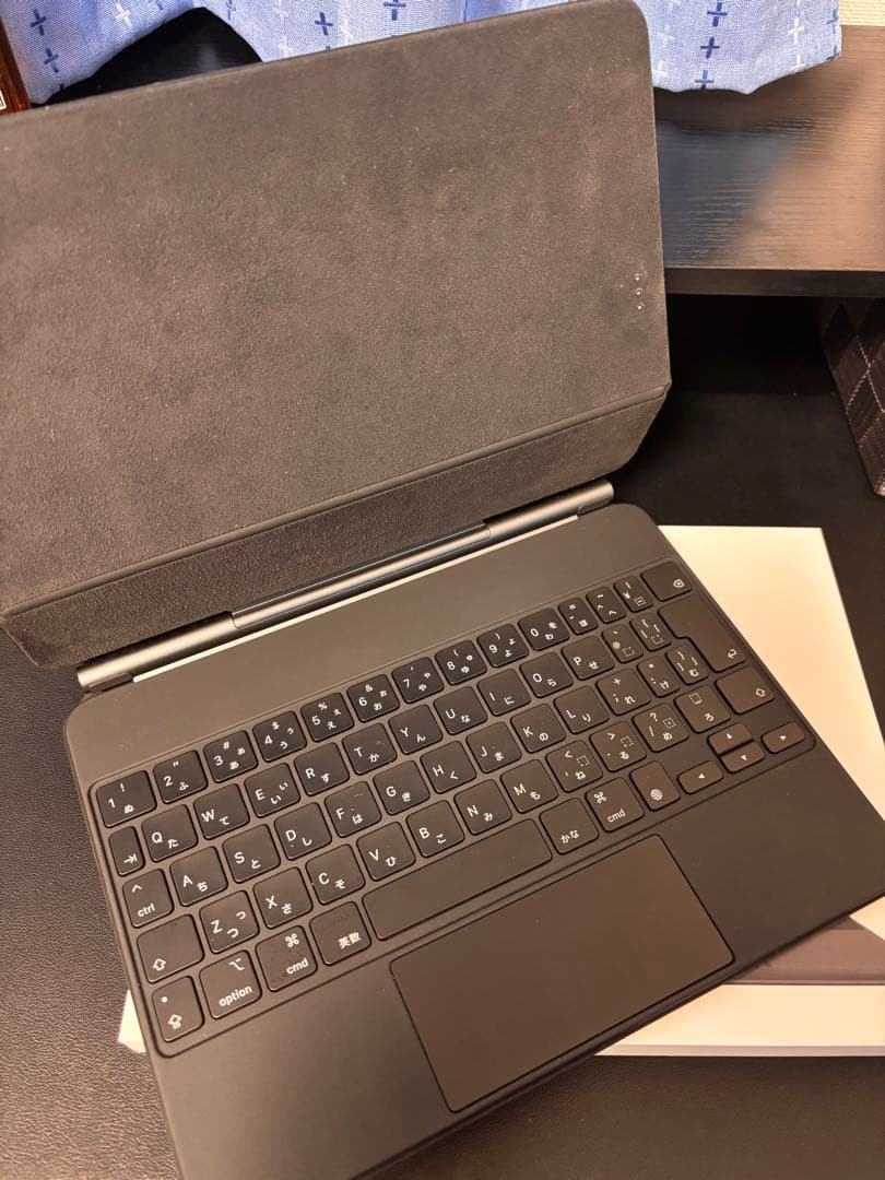 【美品・箱付】Apple純正 Magic Keyboard 11インチ用