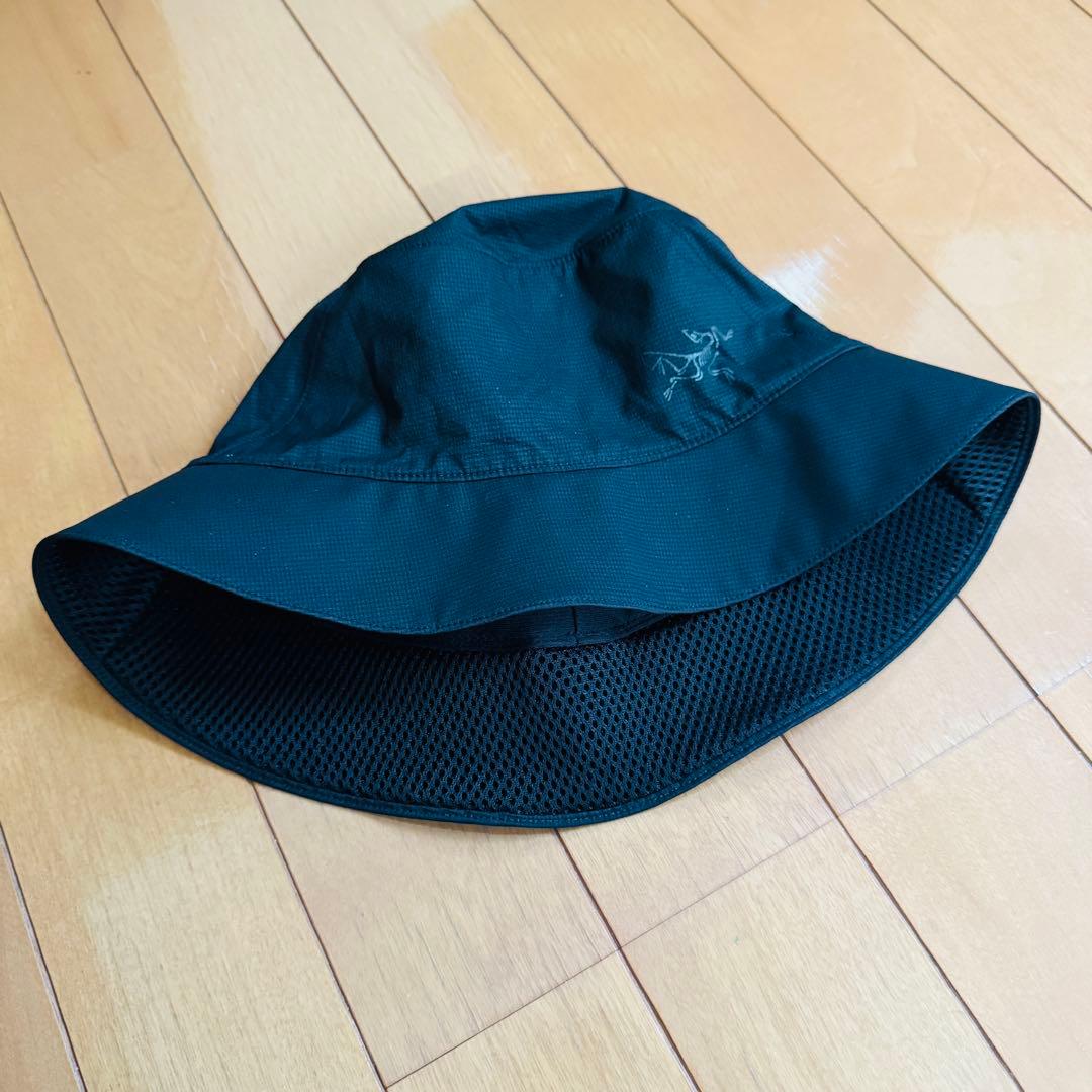 アークテリクス エアリオス バケットハット フロントロゴ ブラック S-M