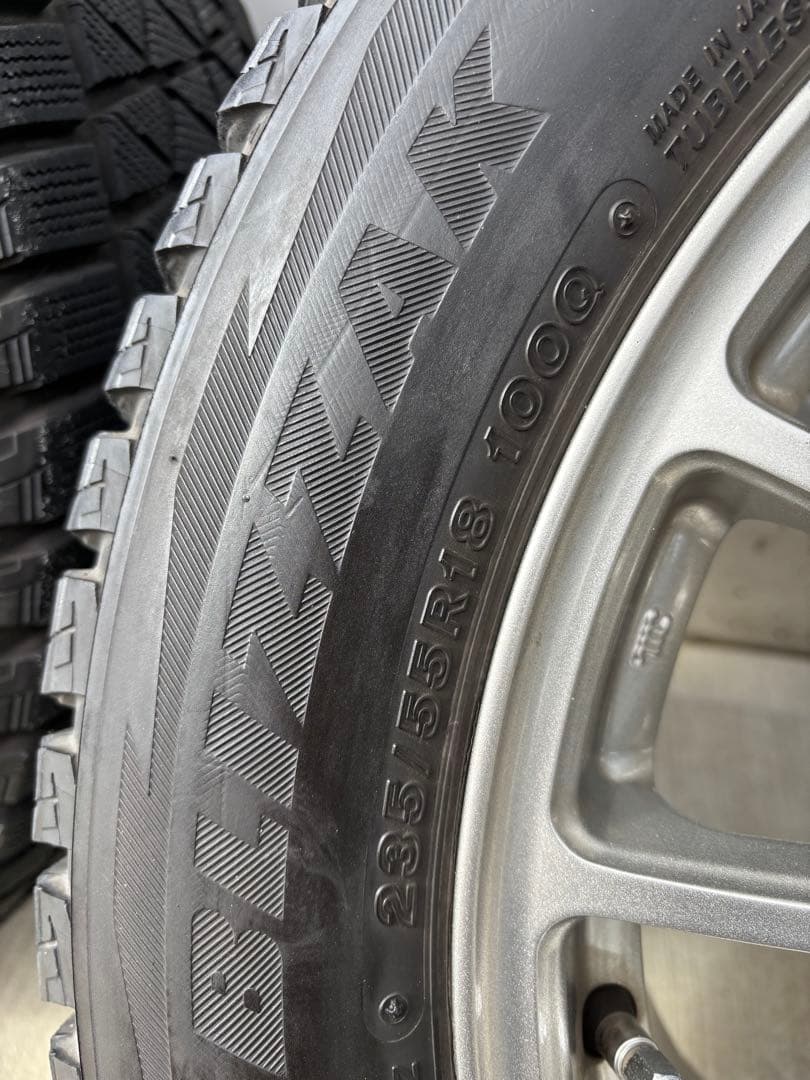 235\55R18 ブリザックDM-V2 SE-12 ホイール　4本　ハリアー