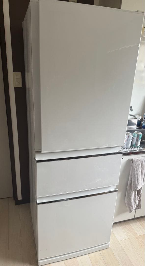 20年製 三菱 ノンフロン冷蔵庫 3ドア 330L MR-CX33EL-W形