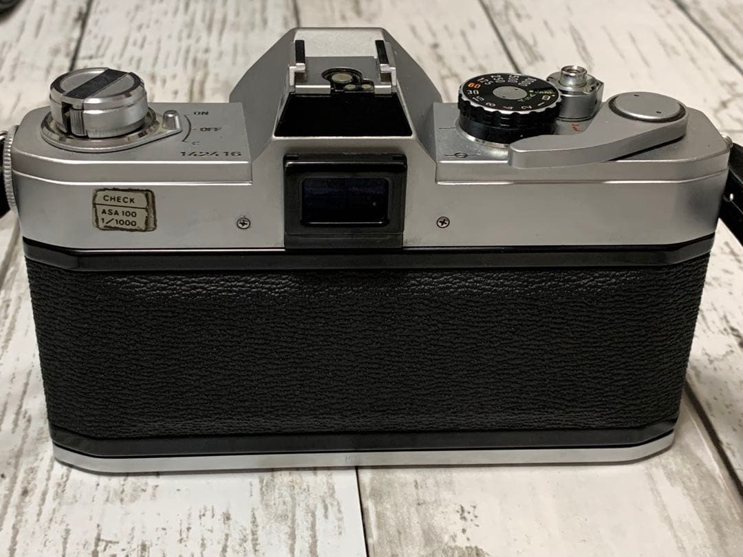 キヤノン　フィルム一眼レフカメラCanon FTb 50mm 1.8