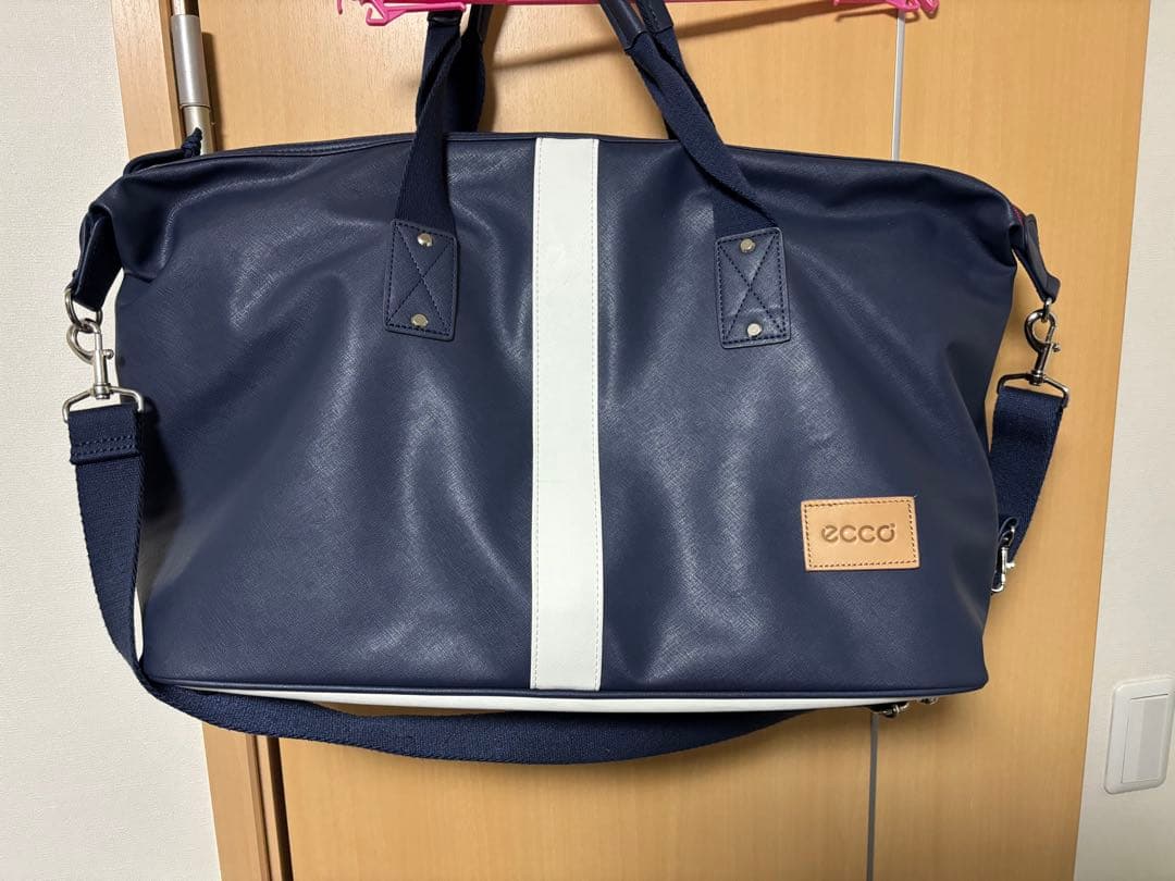 ecco ダッフルバッグ ネイビー