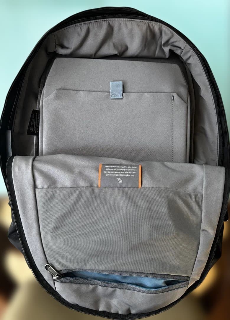 ベルロイBellroy Classic Backpack