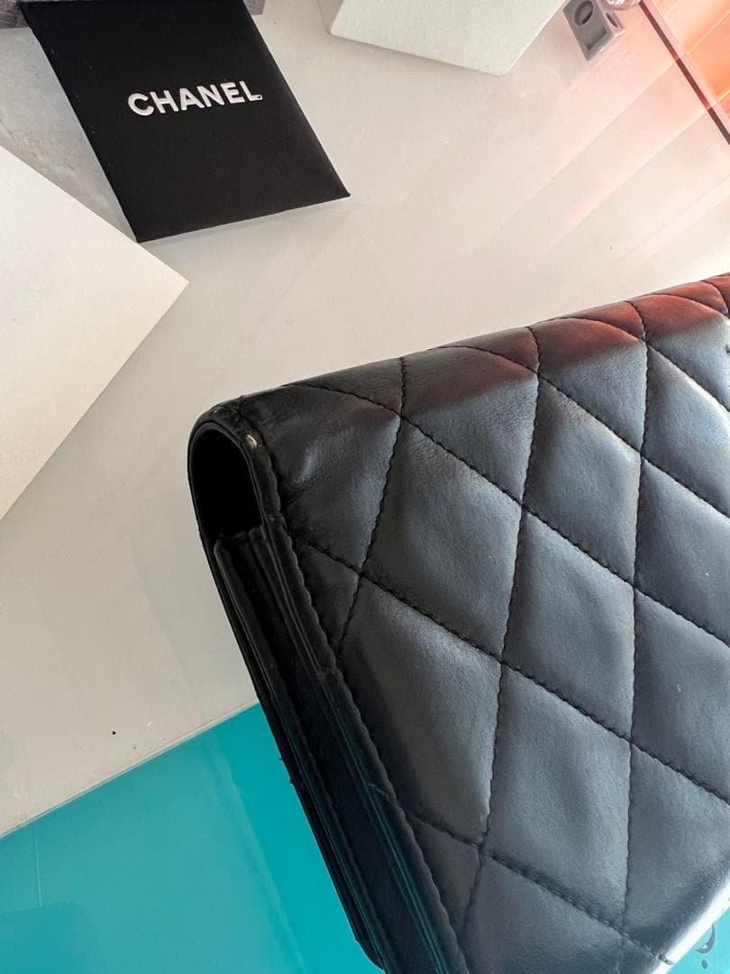 限定品　シャネル　マトラッセ　長財布