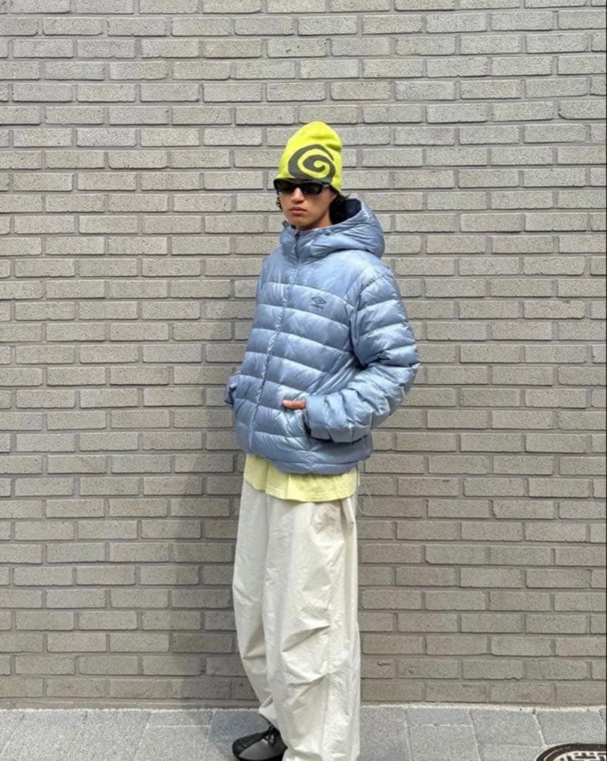 アンブロ　ダウンジャケット　mont-bellライトアルパインダウンパーカ