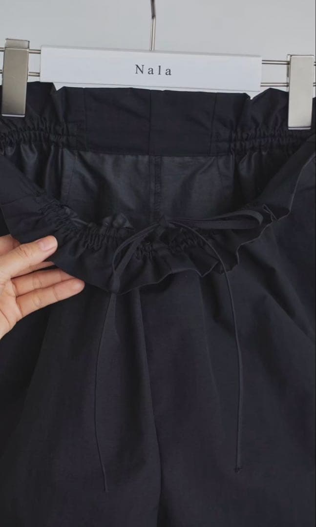 タグ付き Nalaハイウエストショートパンツ