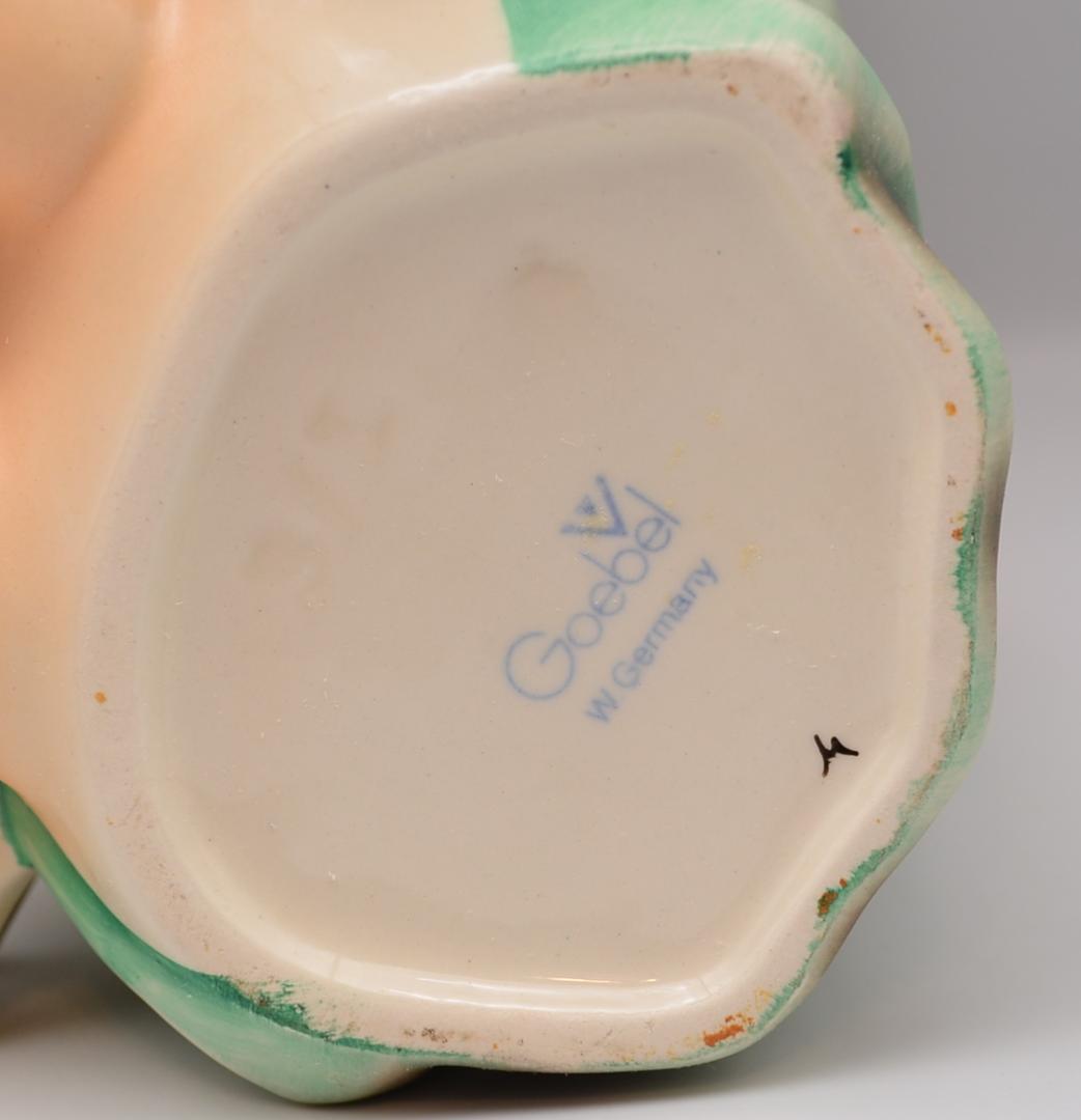 本の虫　＃8　女の子　★フンメル　ドイツ・ゲーベル　ラージ ご成約済み