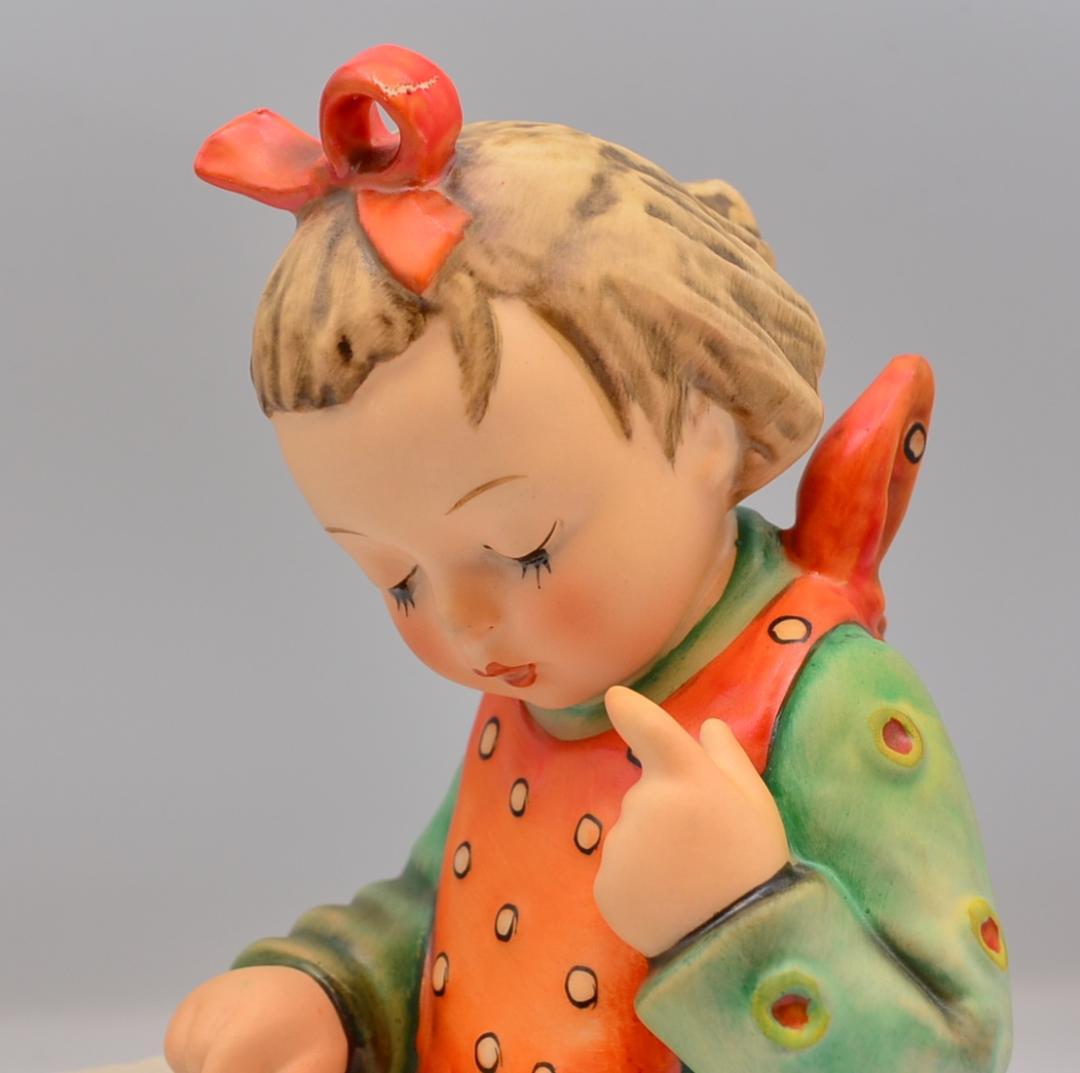 本の虫　＃8　女の子　★フンメル　ドイツ・ゲーベル　ラージ ご成約済み