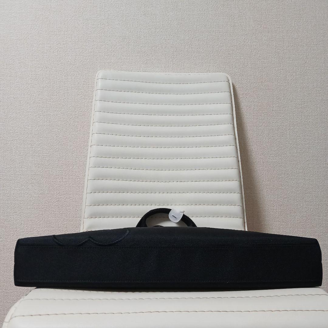 1814　マリークワント　PCバッグ　デイジー　ブラック　タグ付き新品