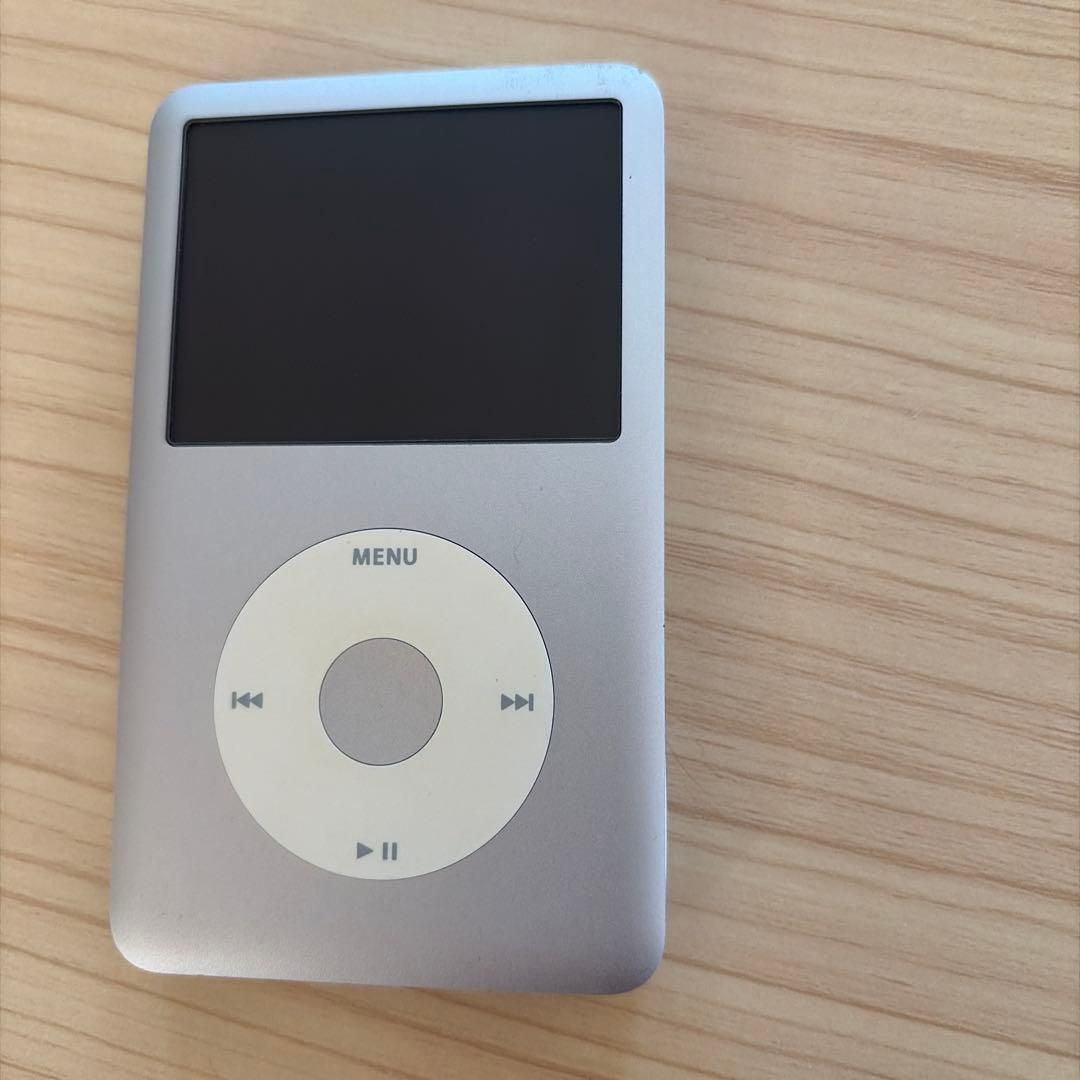 iPod classic 160GBシルバー USBケーブル付き