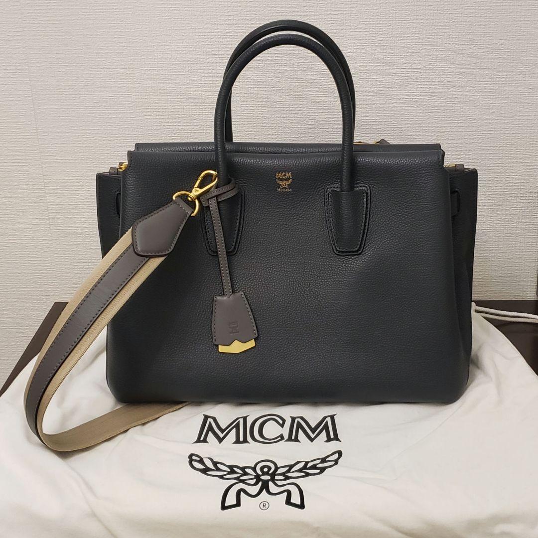 MCM ダークグレー ビジネスバッグ