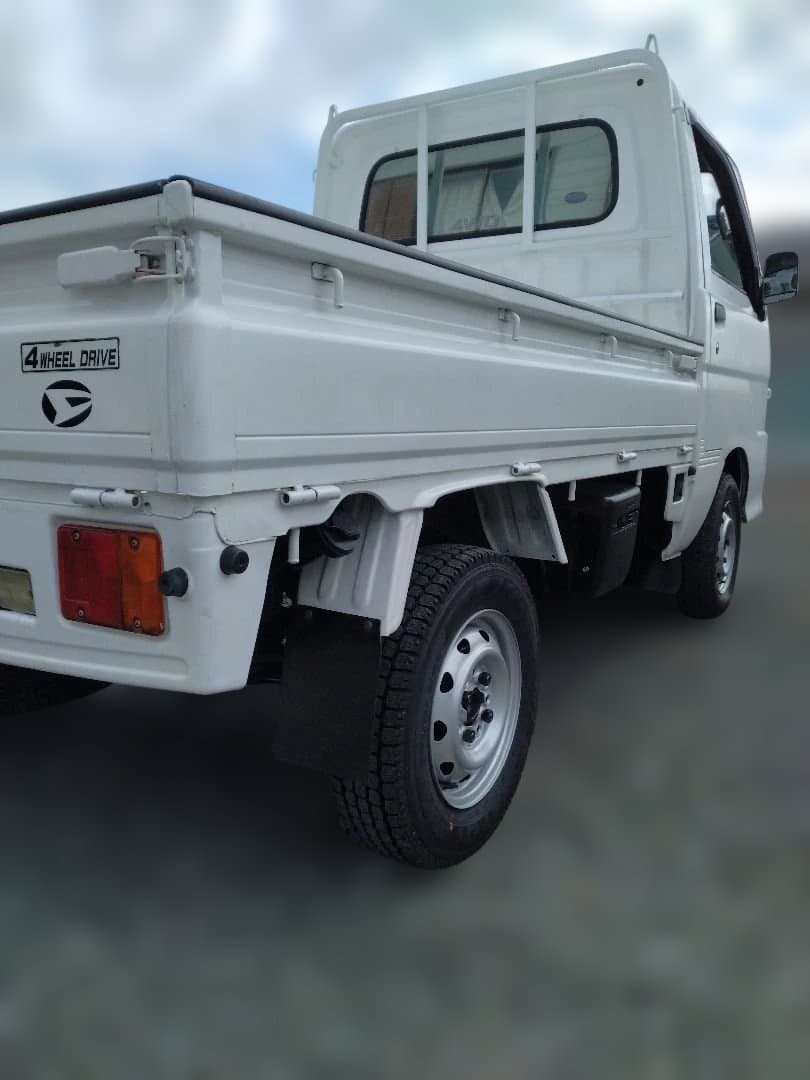 三*妹様 ダイハツ ハイゼット 平成15年　5F 4WD エアコン　パワステ付