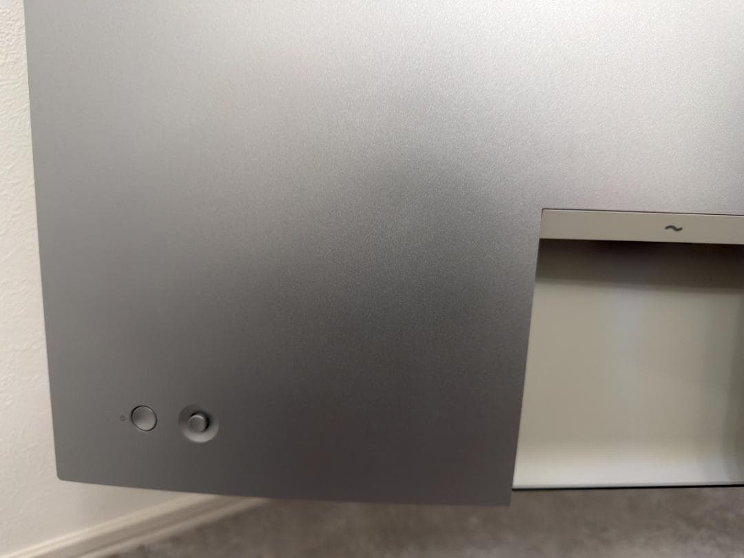 Dell ハイエンド 32 4K USB-C ハブ モニター - U3223QE