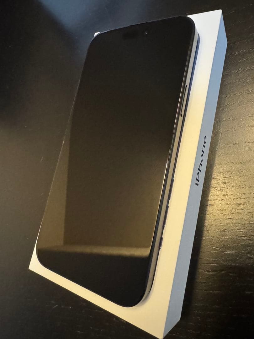 超美品 傷なしiPhone15 plus ブラック 本体