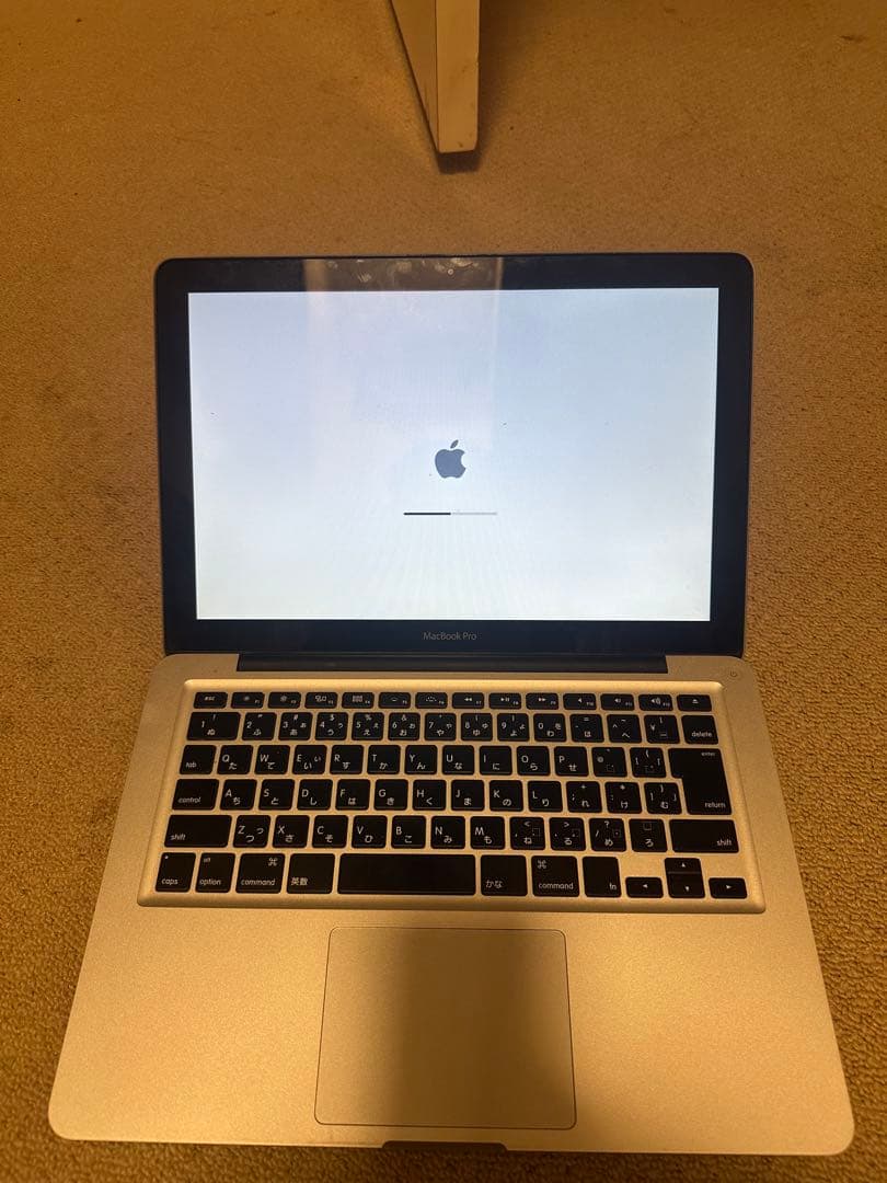 APPLE MacBookPro 13インチ MXK62J/A