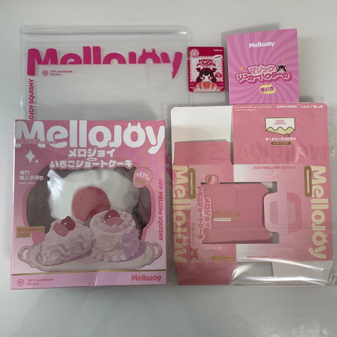 Mellojoy スクイーズ　いちごショートケーキ　スライス　クリーミークリーム