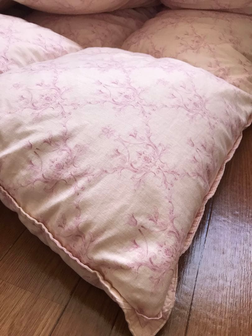 マミちゃん　西川羽毛掛けふとん(シングル)1.2kg 定価110000円