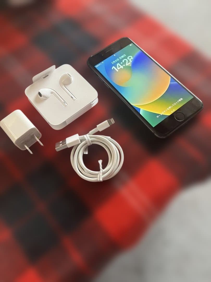 Apple iPhone8 スペースグレイ　SIMロック解除済み　動作確認済み