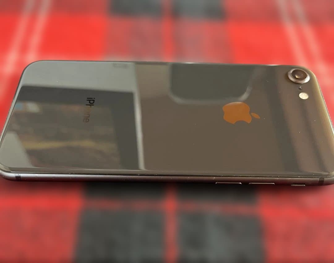 Apple iPhone8 スペースグレイ　SIMロック解除済み　動作確認済み