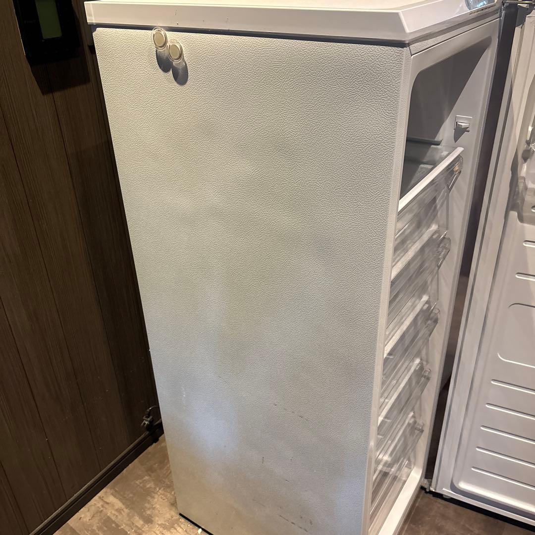 アイリスオーヤマ　冷凍庫　2022年製