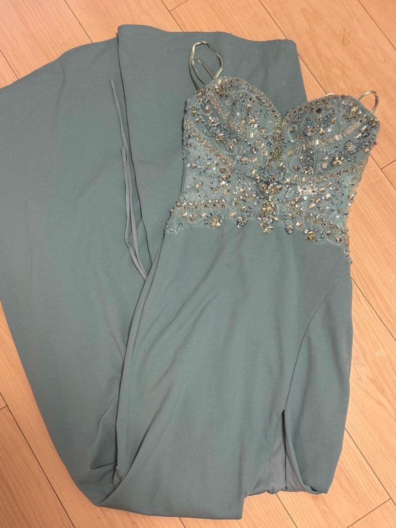 ミントグリーン ビーズ刺繍 ロングドレス