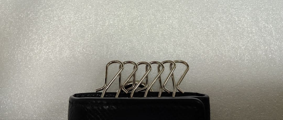 Kです様　バーバリー キーケース TBロゴ サフィアーノレザー 6連 ブラック