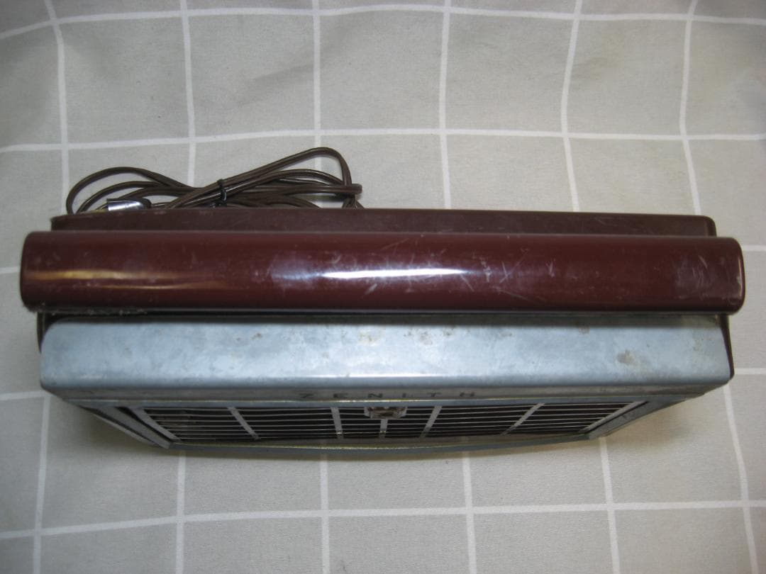 【激レア】USA ZENITH 4球真空管ラジオ Z402R 動作品