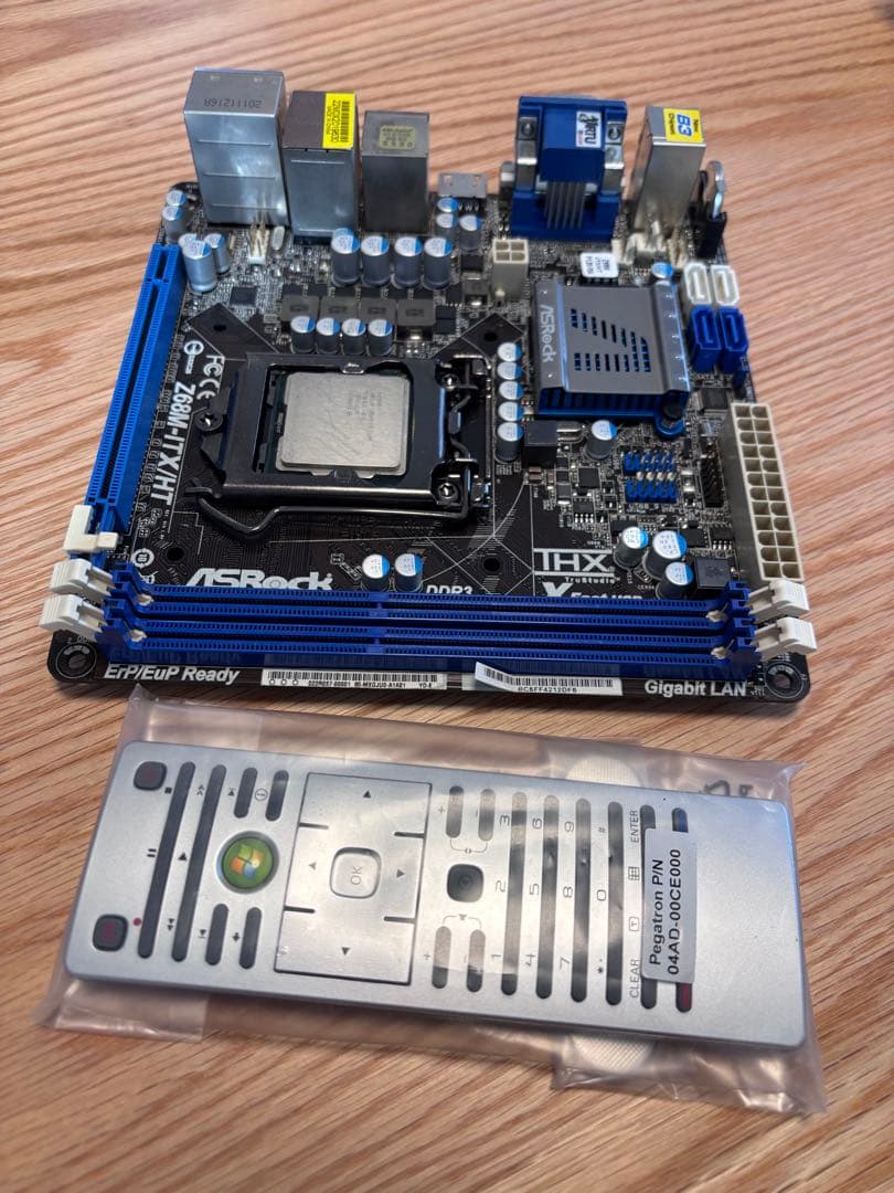 ASRock Z68M-ITX/HT + CPU i3 2120T リモコン付き