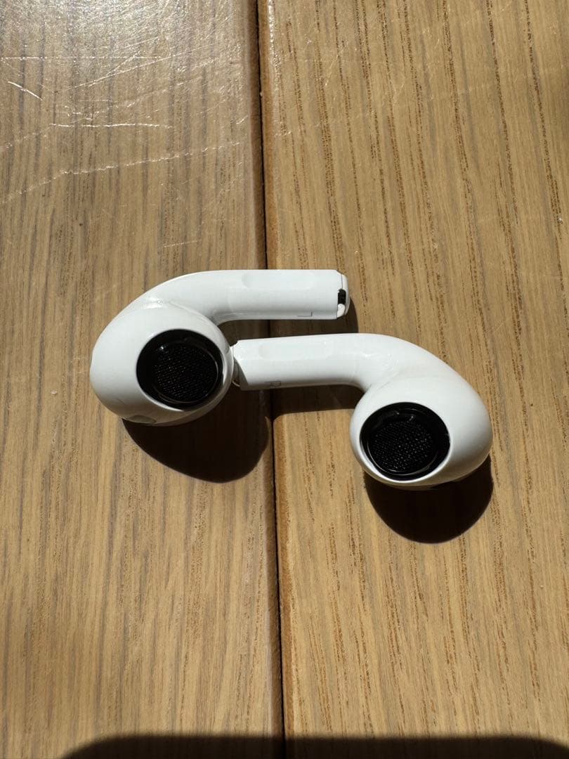 Apple AirPods Pro 2 Lightning 去年新品交換