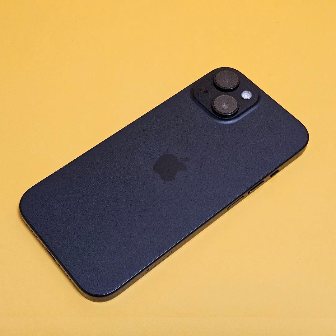 美品!iPhone 15 256GB｜24時間以内発送! #663