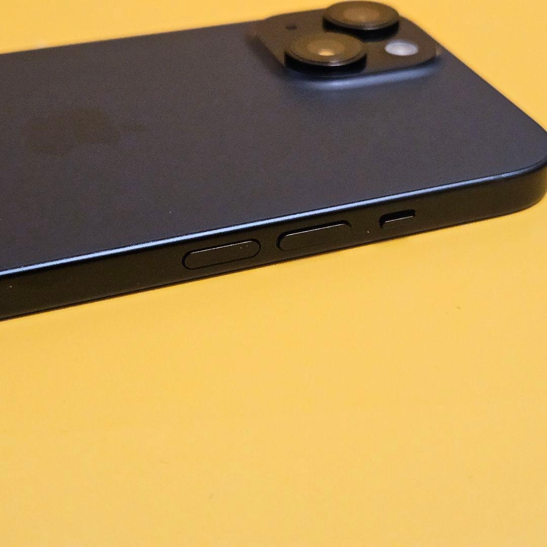 美品!iPhone 15 256GB｜24時間以内発送! #663