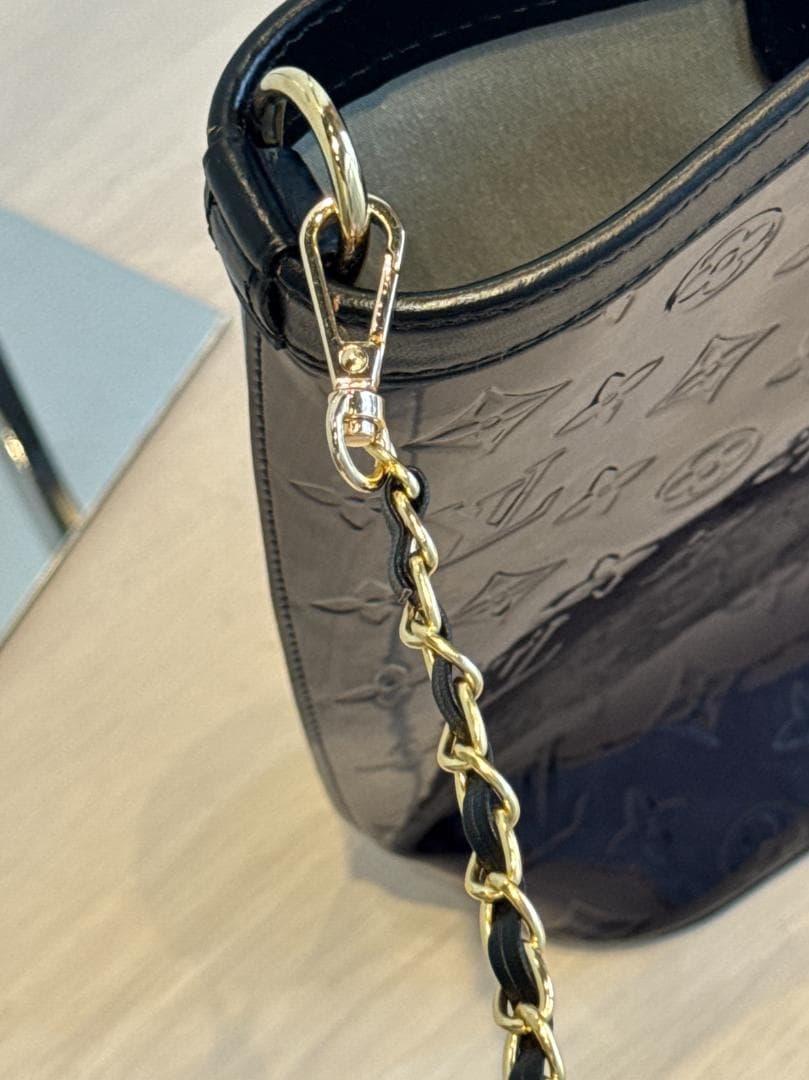 ルイヴィトン　スティルウッド　ヴェルティカル　モノグラムヴェルニ　アンディゴ