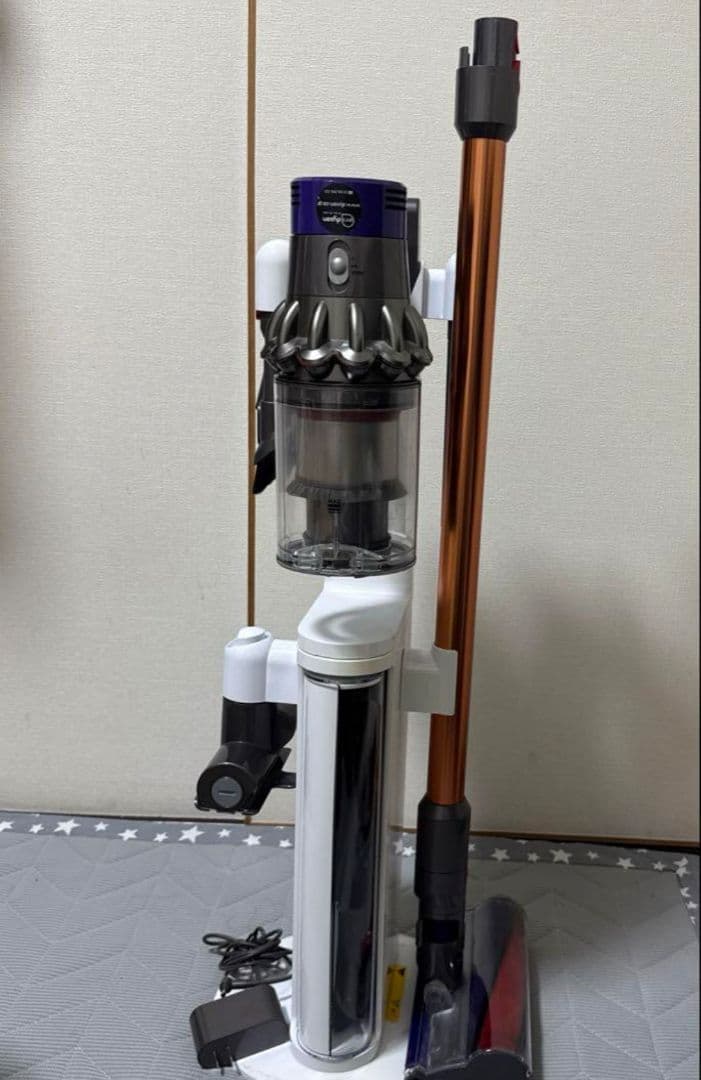 陳列棚付アクセサリー多数Dyson Cyc V10 FlufSV12掃除機