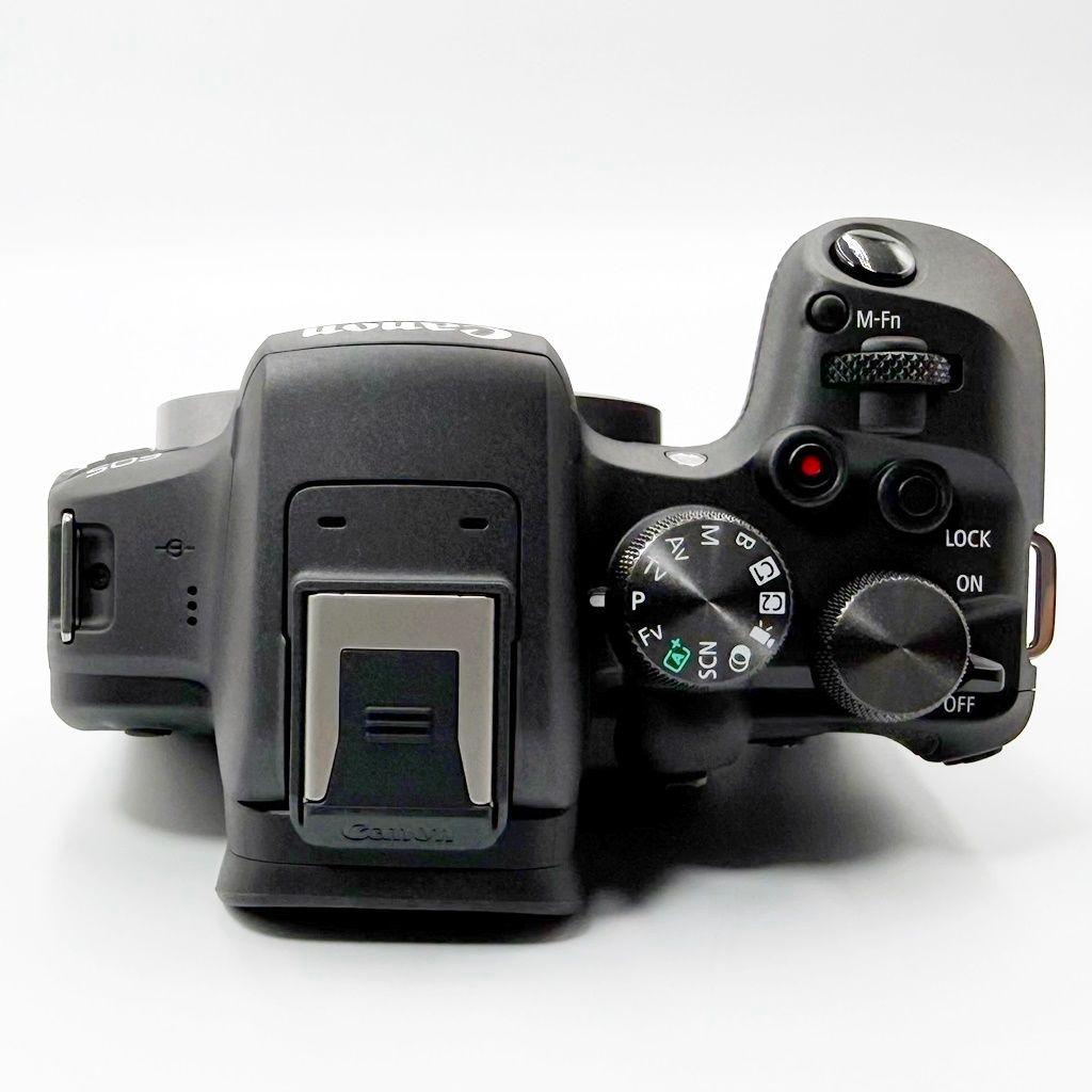 【美品】キヤノン EOS R10 RF-S 18-150 STM レンズキット