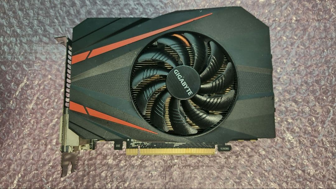 GIGABYTE GTX 1060 6G 動作確認済み