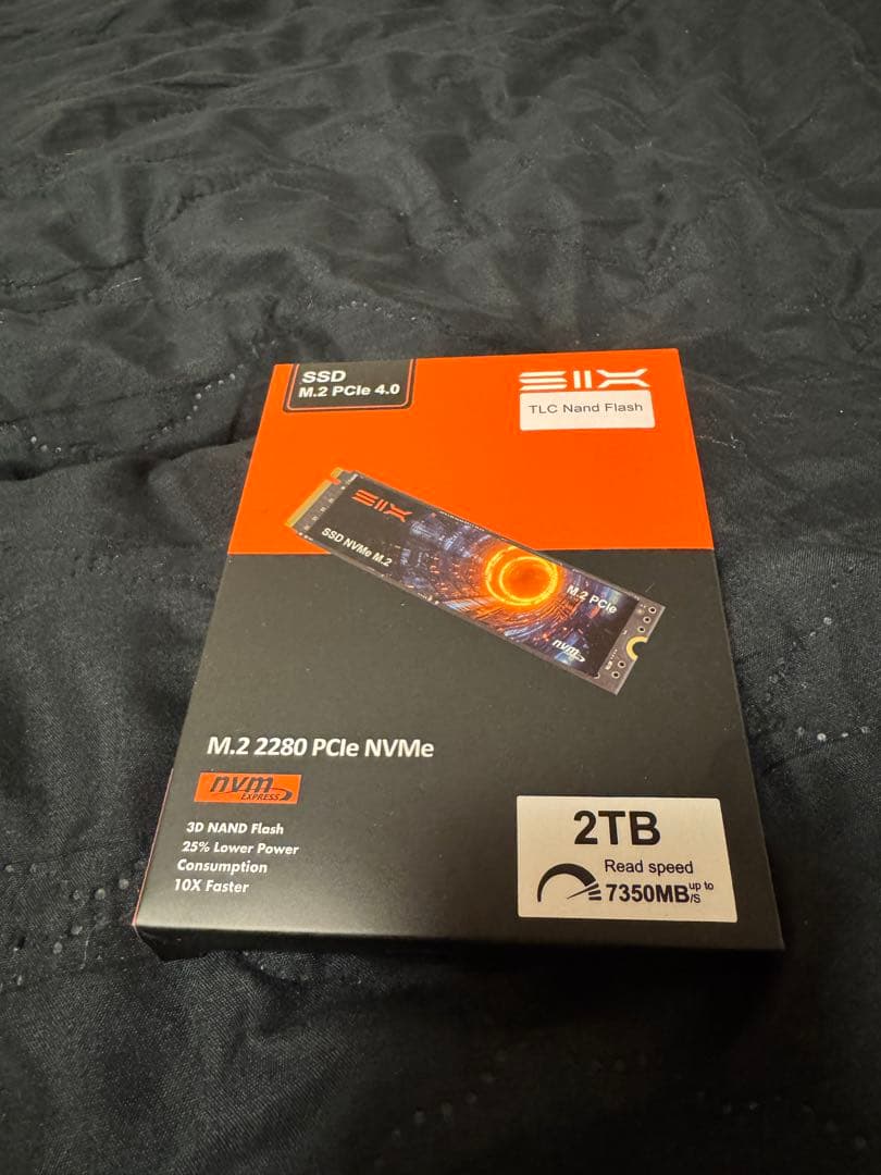 2TB M.2 PCIe 4.0 SSD X7400 新品未使用