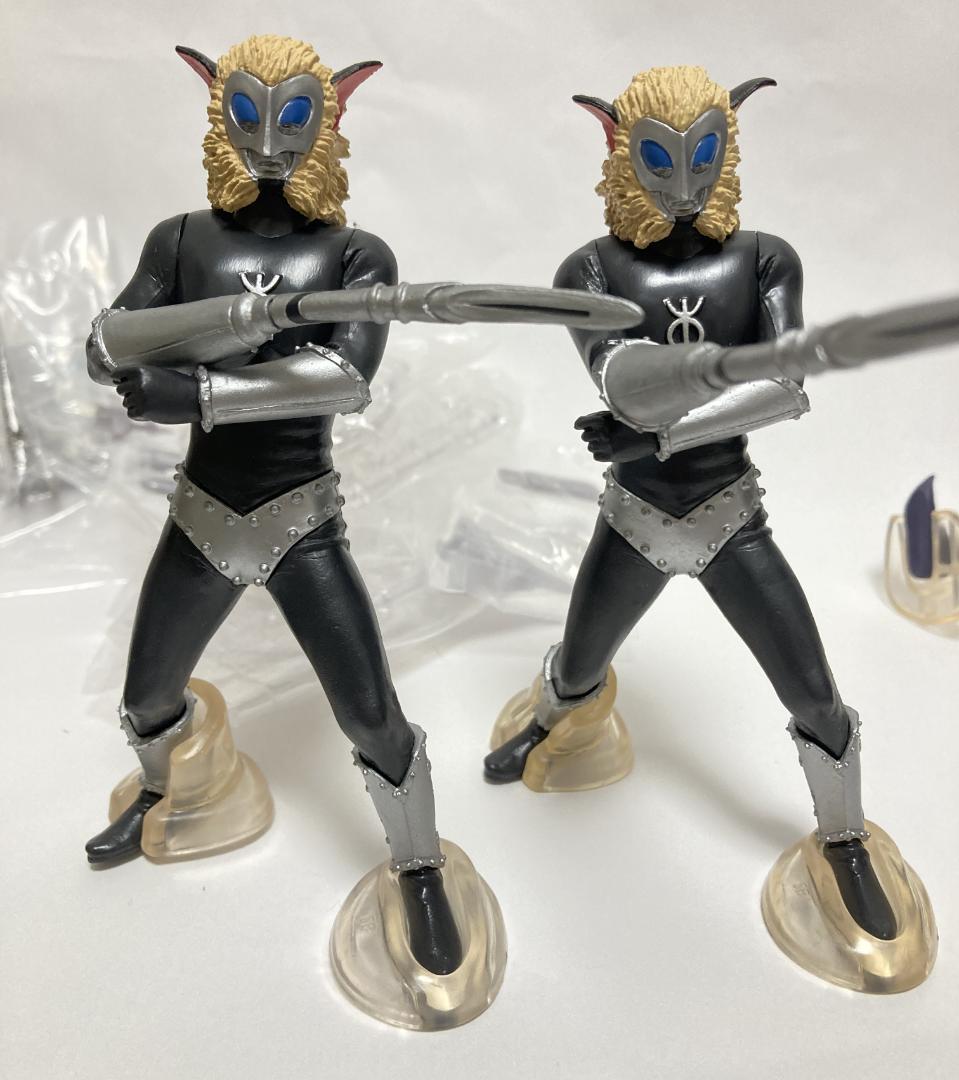 【コンプ 】 究極円谷怪獣博覧会 壱 弐セット ゴモラ レッドマン バードン