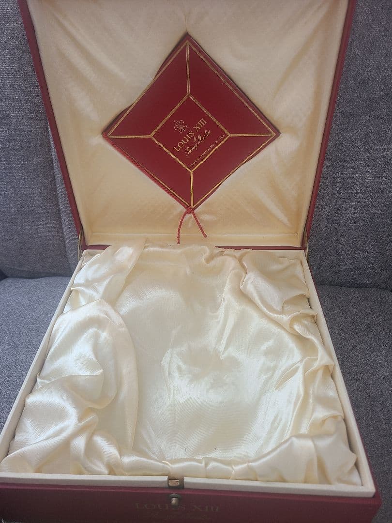 【未開封】レミーマルタン　ルイ13世　旧金キャップ