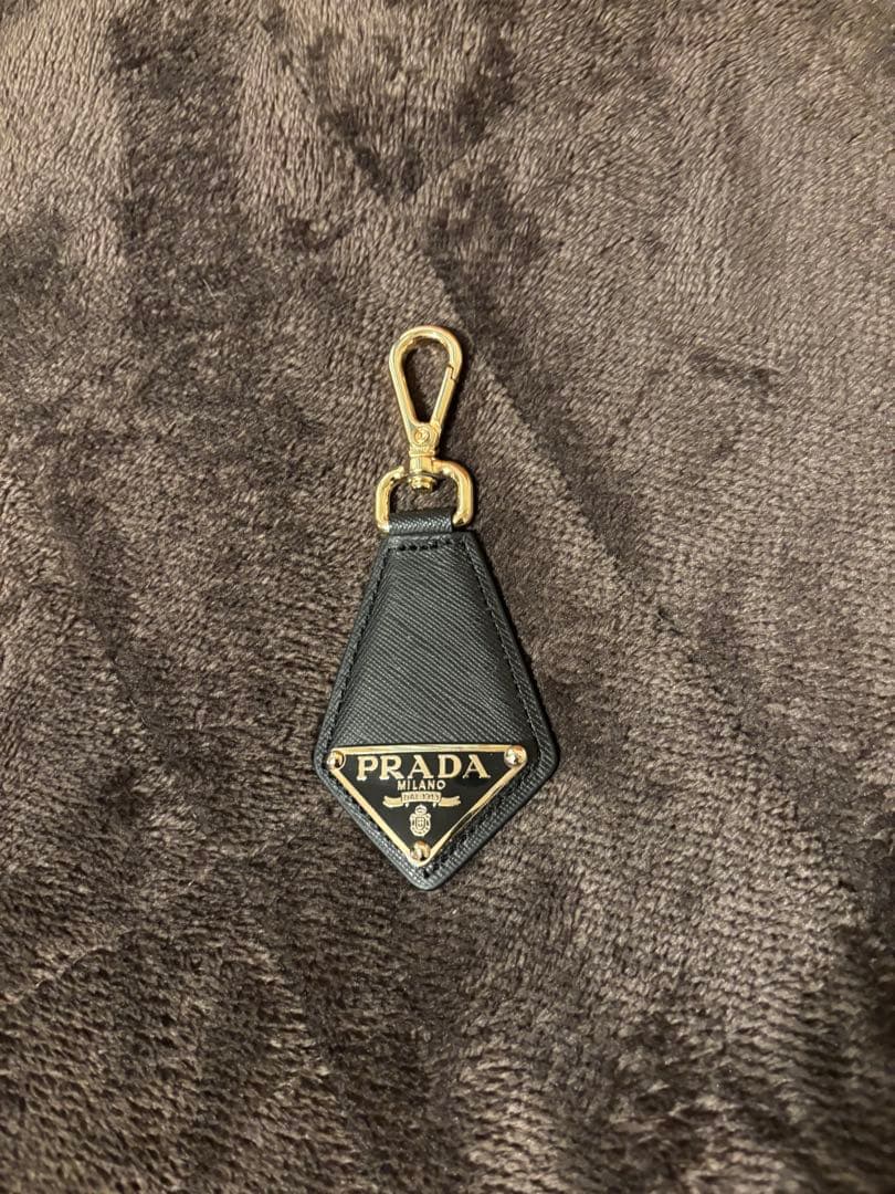 PRADA ナイロン キーホルダー