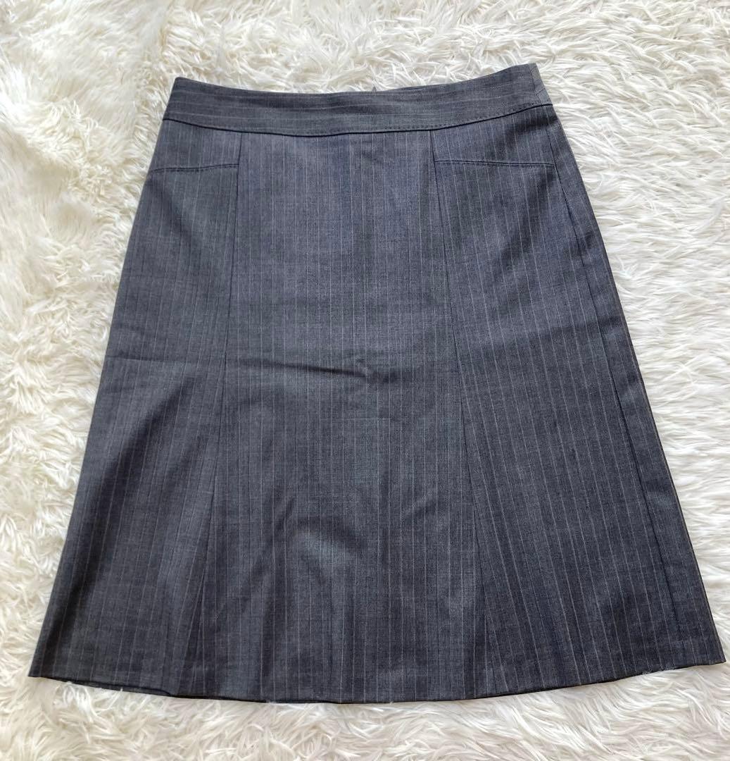23区　スーツ　近年モデル　ジャケット　スカート　ストライプ　大きいサイズ　40