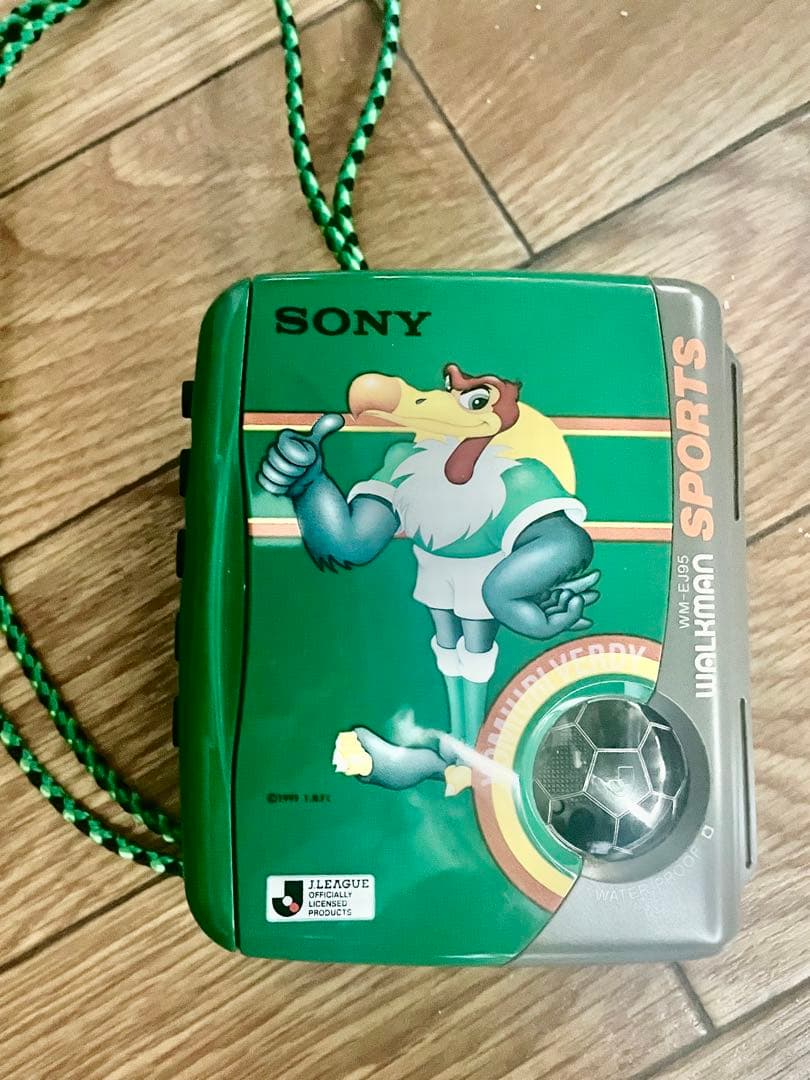 SONY ウォークマン SPORTS 緑
