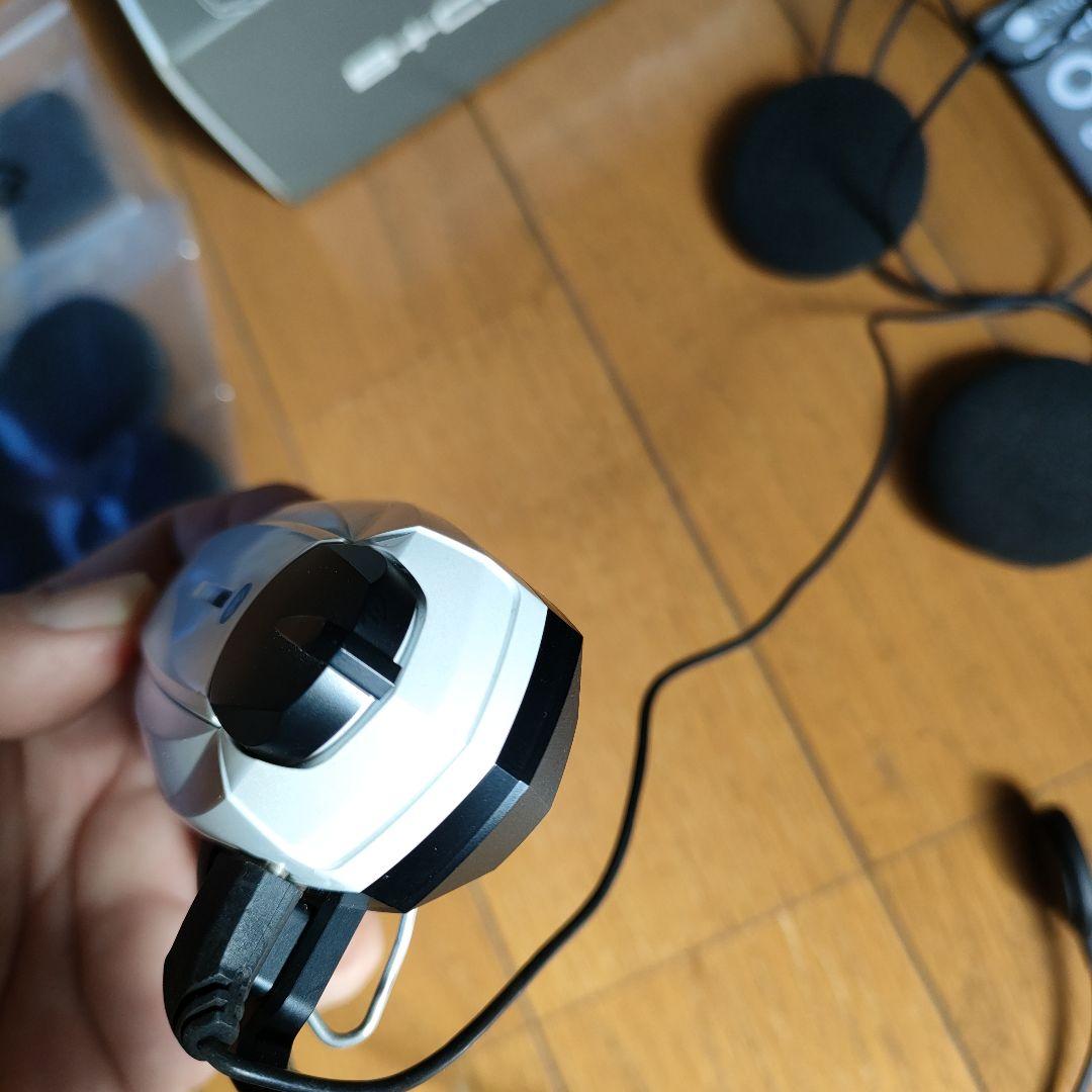 B+COM ONE ビーコム　ワン　ワイヤーマイク ホワイト　１度のみ使用　美品