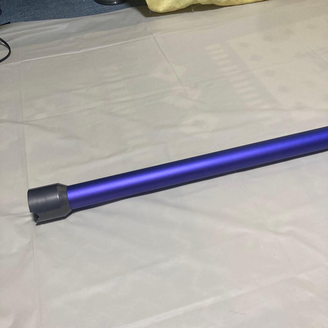 58さん専用ダイソン　ＳＶ11　分解清掃済（限定　床ブラシ、ホ－スサ－ビス）