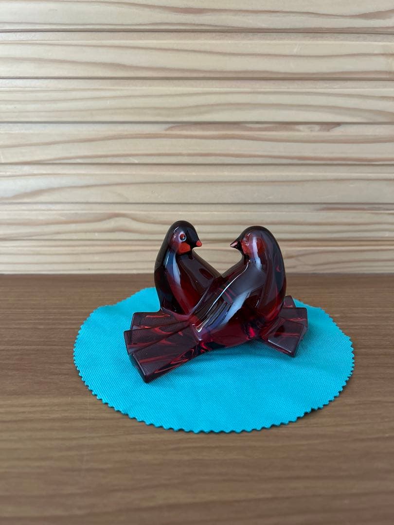 バカラ　ハトつがい　ワインレッド