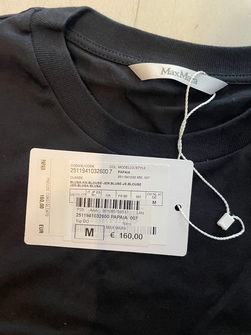 Max Mara 胸ポケットロゴ Tシャツ