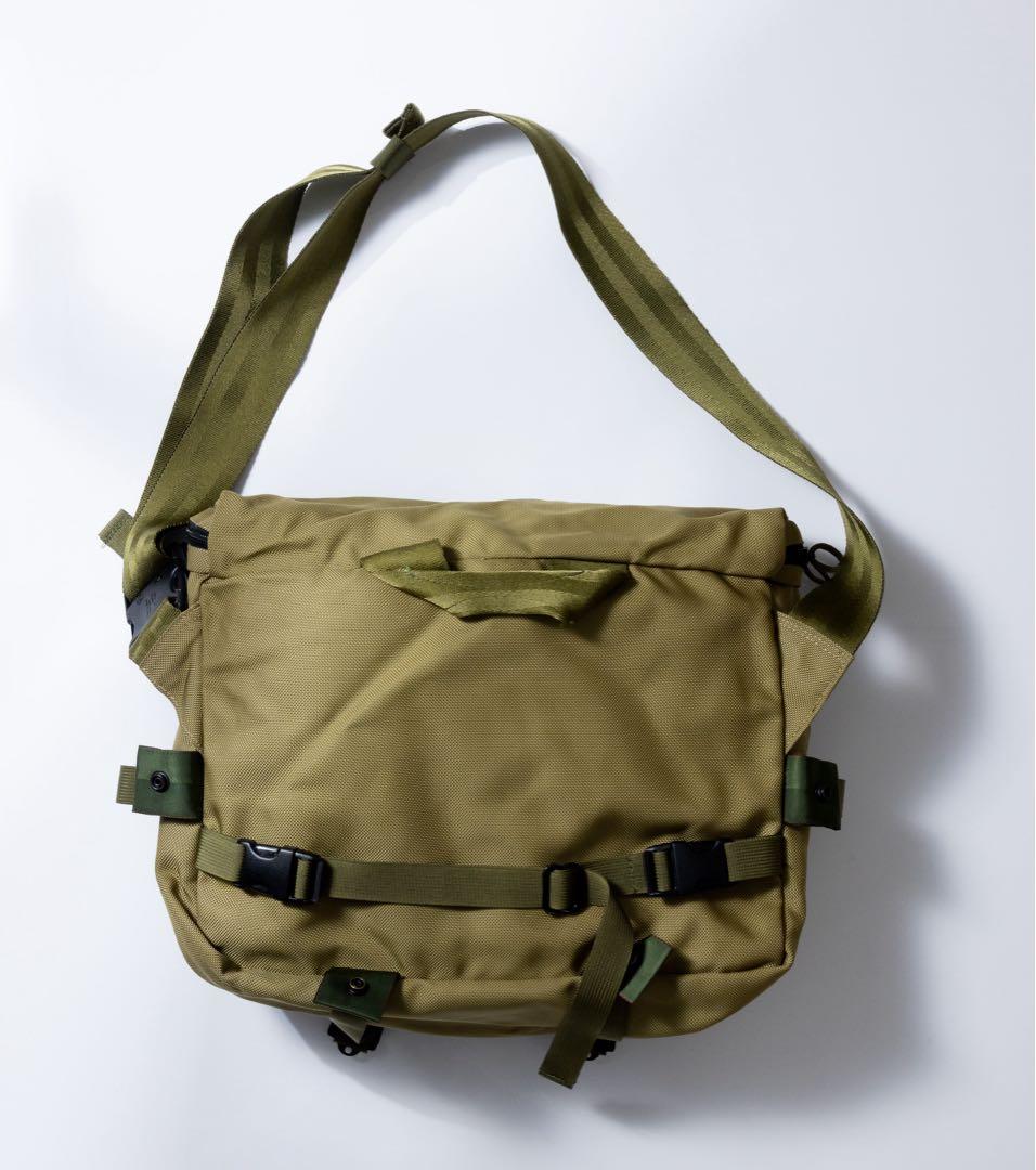 ブリーフィング ナノユニバース ショルダーバッグ　ダブルネーム