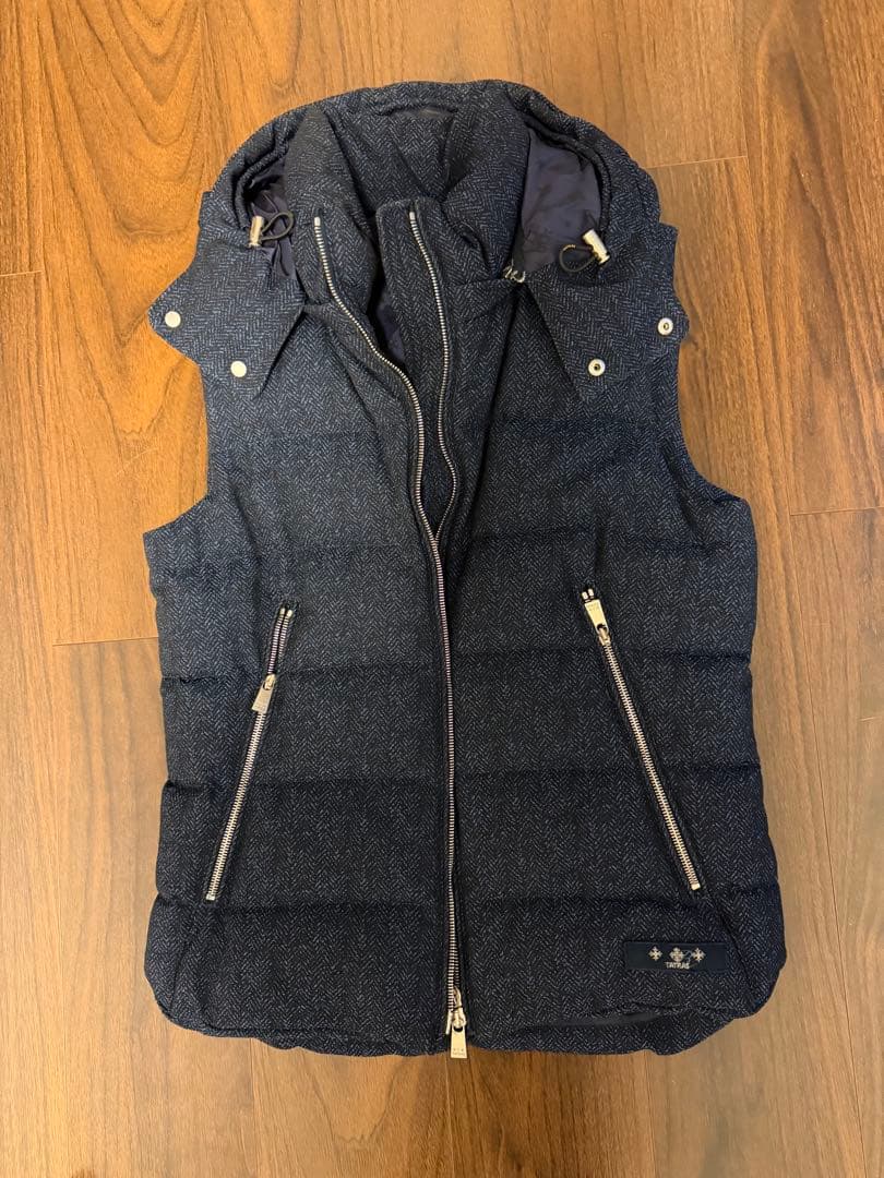 TATRAS ネイビー ダウンベスト フード付き