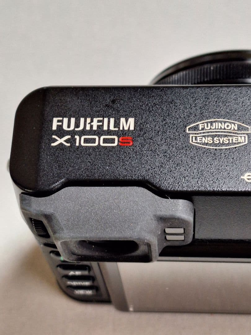 デジタルカメラ Fujifilm X100S
