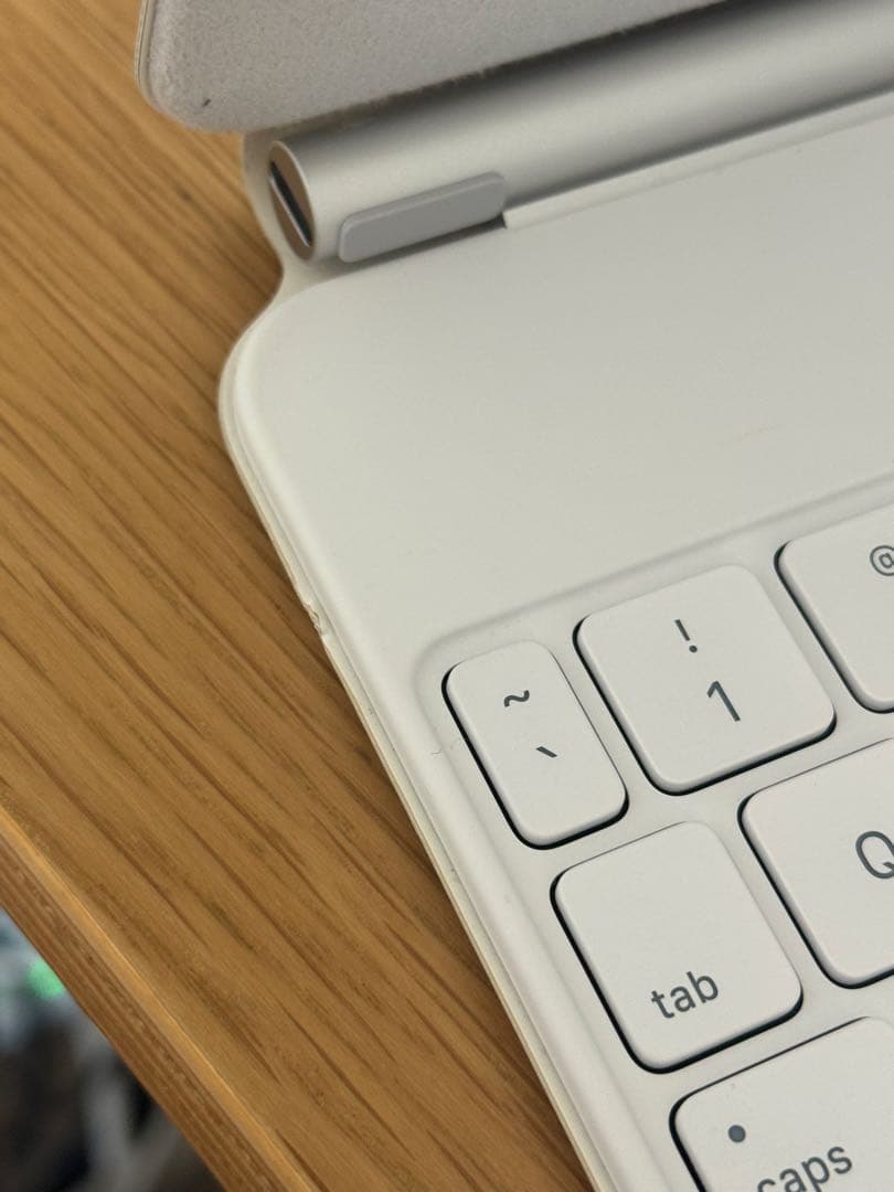 11インチiPad Air（M3）用Magic Keyboard 英語