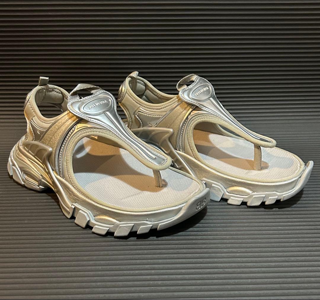 BALENCIAGA シルバー サンダル トラックサンダル 35 23 新品